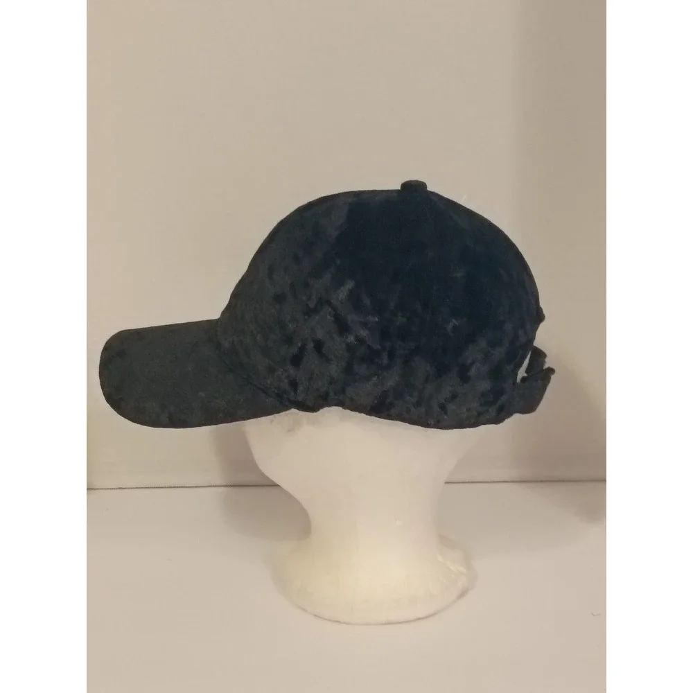 ZooZatz Wyoming Cowboys Black Crushed Velvet Baseball Hat Adjustable‎ Cap